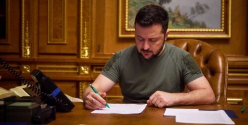 Православная церковь была запрещена в Украине: Зеленский подписал закон