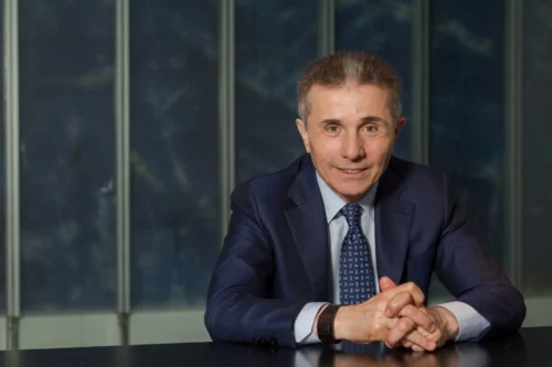 Իվանիշվիլին հրաժարվել է հանդիպել Վրաստան ժամանած ամերիկացի սենատորների հետ