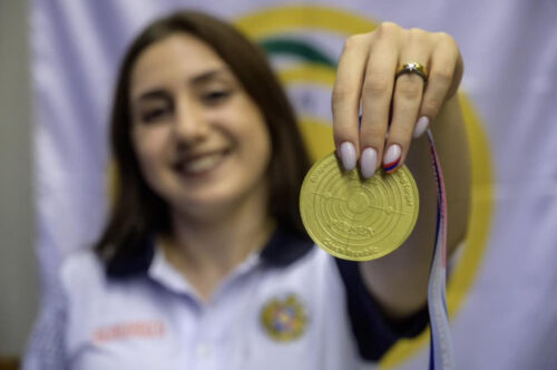 Гоар Арутюнян завоевала третью золотую медаль на чемпионате Европы, Арусяк Григорян — бронзовую медаль