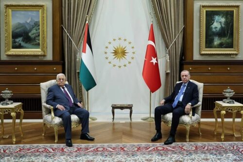 Erdogan meets Mahmoud Abbas
