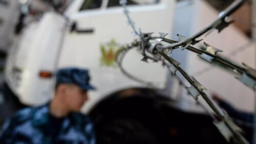 В Волгограде заключенные взяли в заложники сотрудников, один погиб