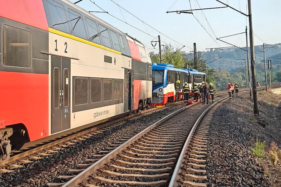 Passenger trains collide in Czechia causing deaths Passenger trains collide in Czechia causing deaths