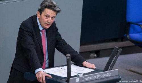 Депутат Бундестага предложил создать контактную группу по урегулированию конфликта в Украине