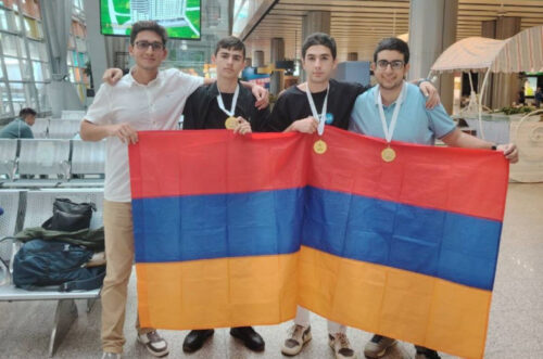 Три золотые медали, одна на Международной астрономической олимпиаде