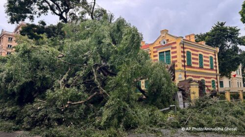 Yagi typhoon kills 14 and injures over 180 in northern Vietnam