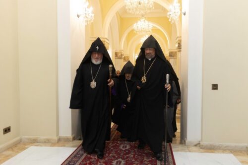 Constantinople’s Armenian Patriarch arrives at Mother See of Holy Etchmiadzin