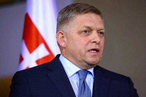 Slovak prime minister calls on international community to condemn Nazi units fighting in Ukraine