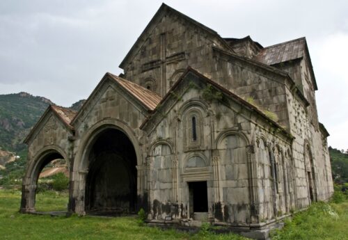 Թալանել են Ախթալայի «Սուրբ Աստվածածին» վանքը