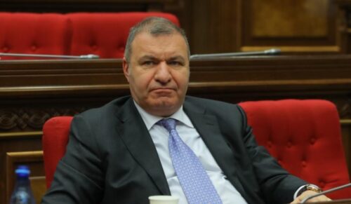 Դատախազությունը պահանջում է ԱԺ նախկին փոխնախագահից բռնագանձել 15 անշարժ գույք և 315 միլիոն դրամ