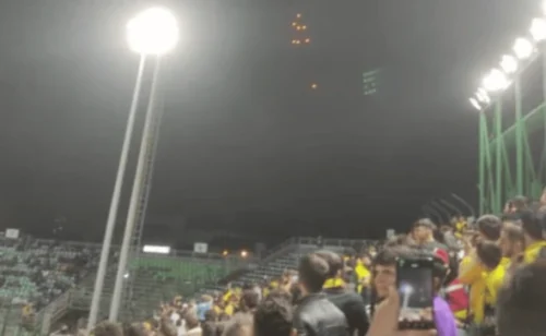 Ասիական Չեմպիոնների լիգայի խաղի ժամանակ ստադիոնի վրայով հրթիռներ են թռել