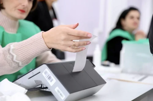 Местные наблюдатели потребуют отмены результатов выборов в Грузии