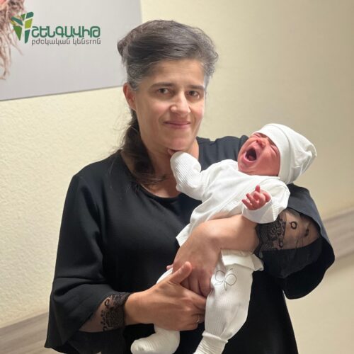 Ծնվել է ընտանիքի 13-րդ զավակը