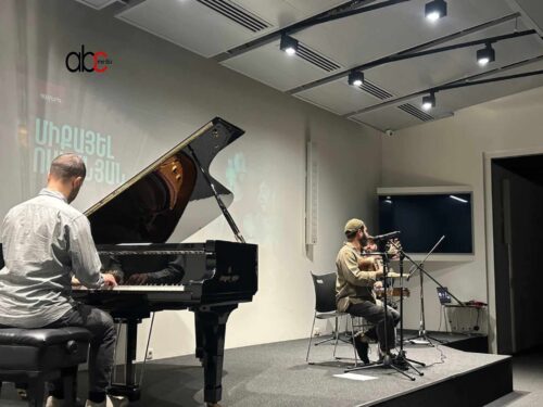 Երկար դադարից հետո «Թառափ տրիոն» հանդես եկավ համերգով