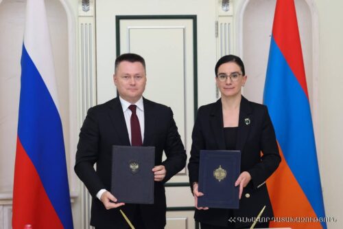 Программу сотрудничества подписали генеральные прокуроры РА и РФ