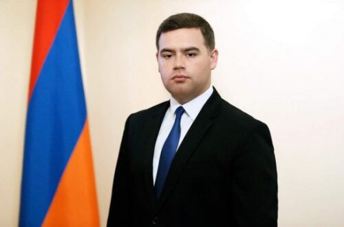 The woman erasing portraits of 44-day war participants from walls of Yerevan’s Pushkin Street arrested