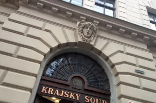 Czech court administrative employees go on strike