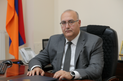 Հանրային ծառայությունները կարգավորող հանձնաժողովի նախագահ Գարեգին Բաղրամյանը հրաժարական է տվել
