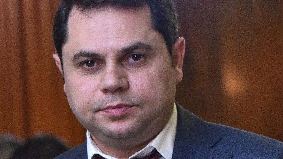 Суд отклонил ходатайство адвокатов об изменении условий содержания под стражей брата Ваге Акопяна Суд отклонил ходатайство адвокатов об изменении условий содержания под стражей брата Ваге Акопяна