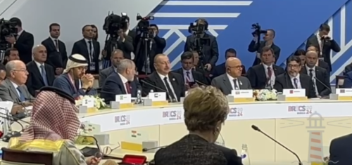 Aliyev and Pashinyan exchange a few words in Kazan