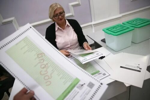 «Грузинская мечта» сообщила о случаях кражи голосов оппозицией на выборах