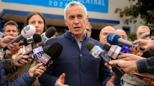 Far-right candidate takes lead in Romanian presidential election’s 1st round