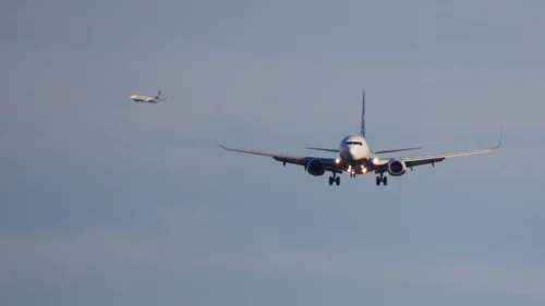 Sputnik Армения: Известно, кто вылетел из Еревана в Баку чартерным рейсом