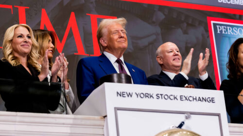 Position beautifies a man: Former enemies seek peace with Trump