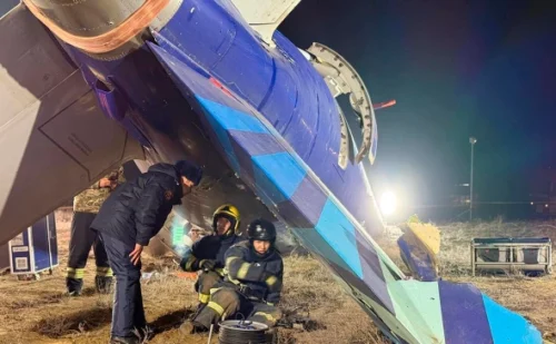 Обнаружен еще один «черный ящик» разбившегося самолета «Азербайджанских авиалиний»