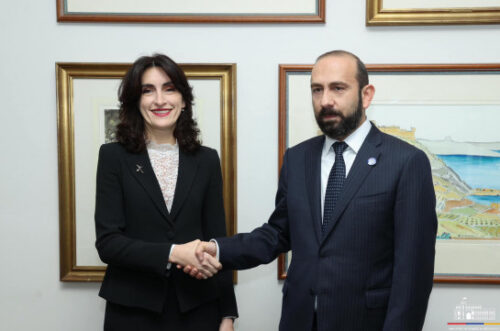 Мирзоян и министр иностранных дел Грузии обменялись идеями по вопросу сотрудничества с ЕС