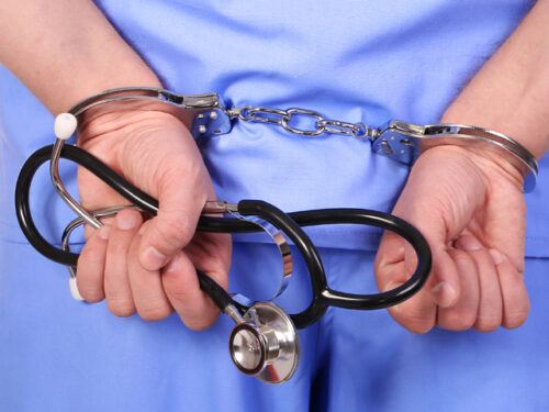 Ստեփանակերտի հիվանդանոցի բուժքույրերից մեկին ձերբակալել են «Զվարթնոց» օդանավակայանում