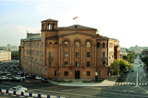 МВД опровергло информацию об аресте Арсена Бабаяна