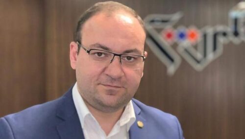 Это преследует политическую цель: Арсен Бабаян назвал истинную причину арестов