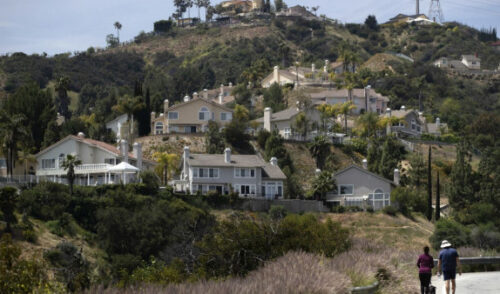 State of emergency level 2 declared in Glendale with mayor issuing evacuation guidelines