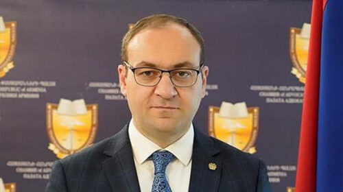 Это представление, «маски-шоу»: адвокаты об аресте Арсена Бабаяна