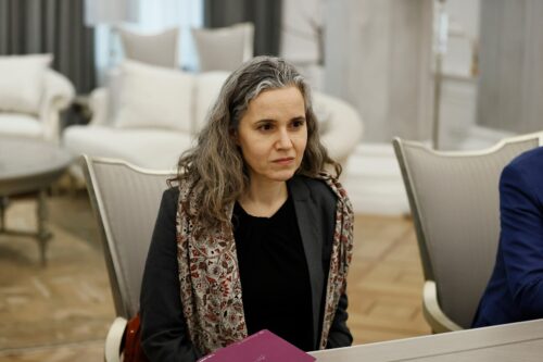 Важно двигаться вперед к устойчивому миру: спецпредставитель ЕС подводит итоги визита в регион