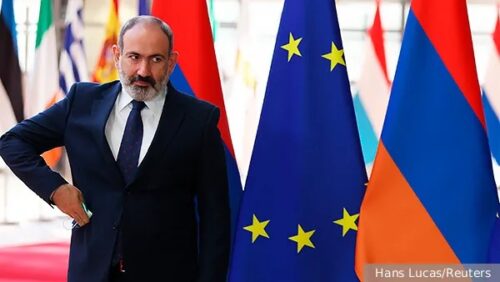 Ответ Армении на агрессию Азербайджана не будет столь важен для Запада, как борьба Украины с Россией: российская пресса