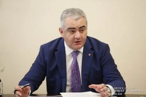 Պետգույքի կառավարման վարչության նախկին պետ Արման Սահակյանը, մի խումբ անձանց օժանդակությամբ, օրինականացրել է առանձնապես խոշոր չափերով գույք. ՔԿ
