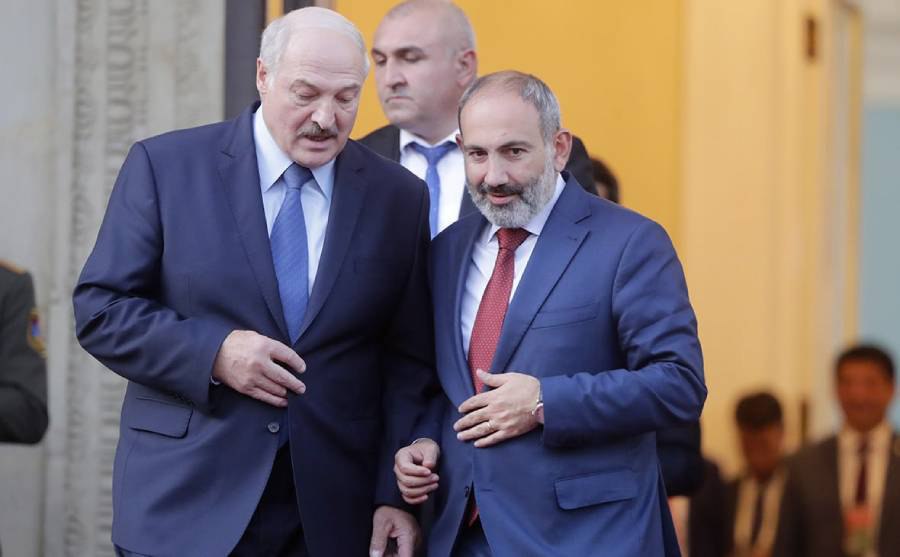 «Փաշինյանի քաղաքականությունը կործանարար է». Լուկաշենկոյի քննադատությունը ՀՀ-ի Արևմուտք կողմնորոշման վերաբերյալ «Փաշինյանի քաղաքականությունը կործանարար է». Լուկաշենկոյի քննադատությունը ՀՀ-ի Արևմուտք կողմնորոշման վերաբերյալ