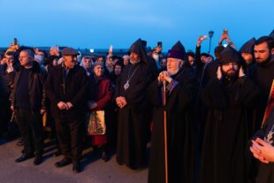 Մայր Աթոռում կատարվեց Տեառնընդառաջի նախատոնակը․ (լուսանկարներ)