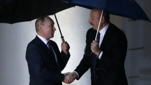 Алиев и Путин не хотят ослаблять свой имидж «мачо»: война через пропагандистов