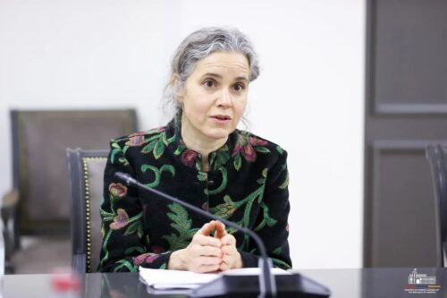 У Азербайджана и Армении есть регламентированный формат диалога с совместно согласованной четкой основой и рамками: спецпредставитель ЕС