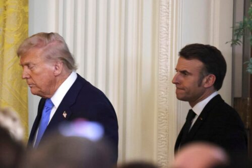Macron finds himself in an awkward situation twice in the White House