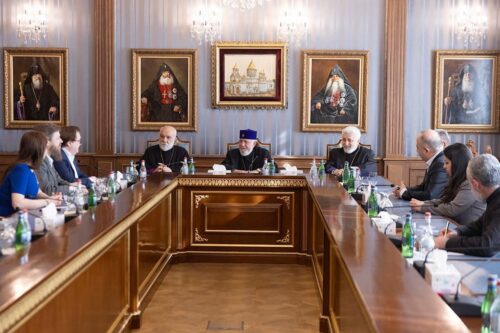 Католикос всех армян принял директора Института стран Азии и Африки МГУ