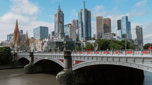 Cyclone in Australia leaves over 350,000 homes without power