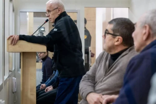 Բաքվում շարունակվել է Արցախի նախկին ռազմաքաղաքական ղեկավարների շինծու դատավարությունը