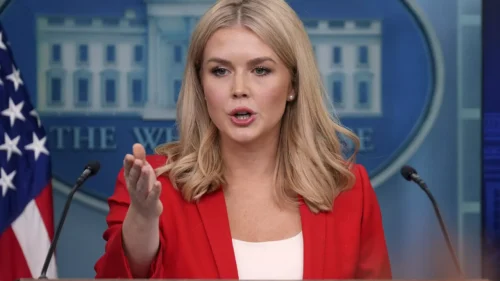 White House press secretary: It was not Trump but adviser Witkoff who spoke with Putin