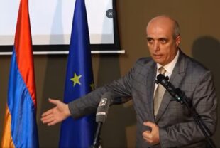 Քարոզարշավ` Գյումրիում. օր 1