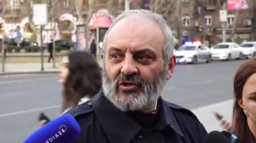 Лжец, опубликуй документ, в конце концов, ты скажешь нам, что это за так называемый мирный договор?: Баграт Србазан — Пашиняну