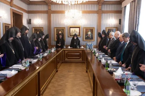 Вопрос армянских военнопленных обсуждался на заседании Высшего Духовного Совета под председательством Его Святейшества