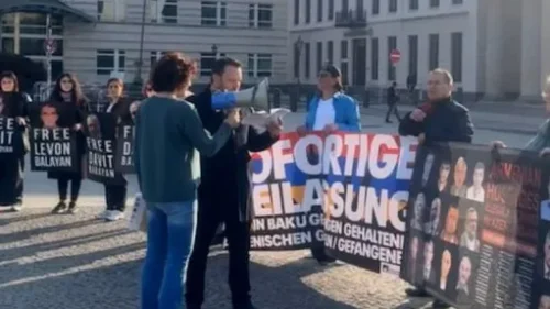 Их судят, потому что они армяне: в Берлине прошла демонстрация с требованием освободить пленных